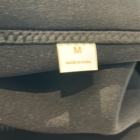 Gimilife Neoprene 3MM Full Body Wetsuit Black Pink Back Zip Women’s size M NEW - Picture 11 of 16